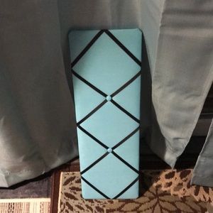 Photo/clippings board